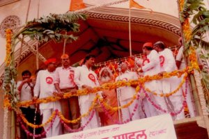 1990-005