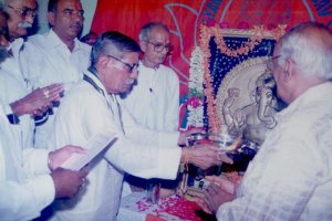 2001-002