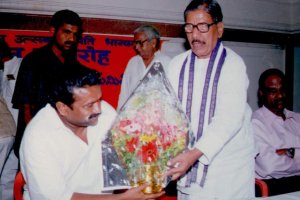 2002-022